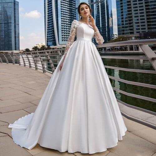 Jiayigong Elegant Satin Muslim Wedding Dress Long Sleeves Scoop Neck Beaded Applique A-line Bride Dresses Vestido De Novia
