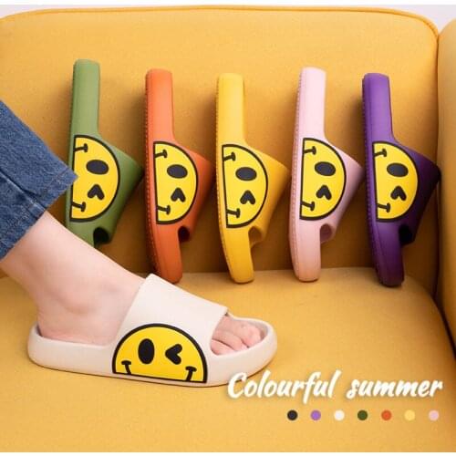 2021 Hot Sale Mens And Womens Sandals And Slippers Summer Couples Wild And Comfortable Beach Home Outdoor Bathroom