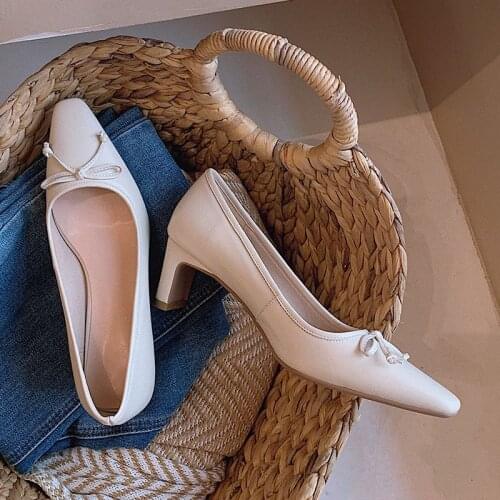 New style small square head thick heel high heel metal buckle bow single shoes solid color fashion womens shoes