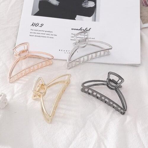 Women Girls Geometric Hair Claw Clamps Metal Hair Crab Moon Shape Hair Claw Clip Solid Color Hairpin Large Size Hair Accessories
