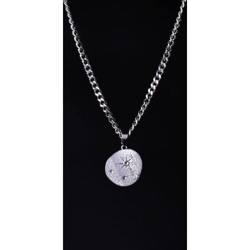 Trendy Stainless Steel Streetwear Jewelry Metal Choker Holiday Gift Creative design Irregular Star Pendant Necklace for Women