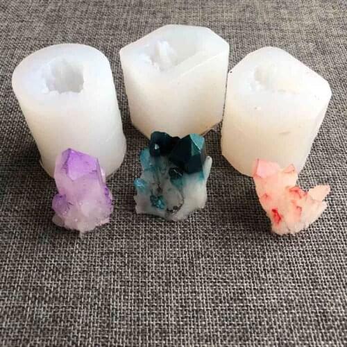 Handmade Natural Crystal Quartz Rock Cluster Geode Druzy Stone Epoxy Resin Mold Pendant Mold Resin Jewelry Making Tools W0YA