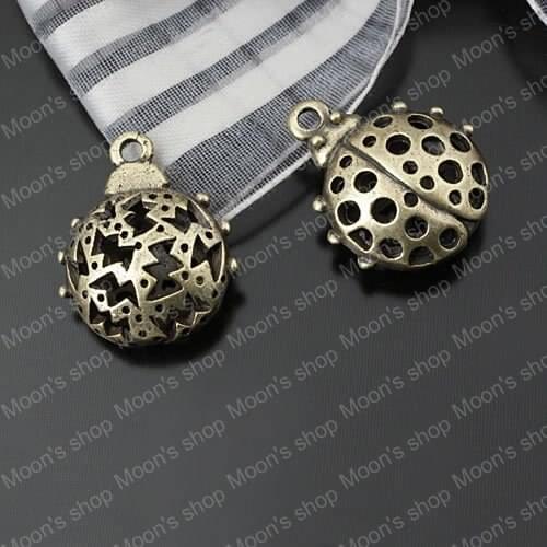 Wholesale 18*17mm Antique Bronze Hollow Ladybug Alloy Charms Pendants DIY Findings Accessories 6 pieces (JM1168)