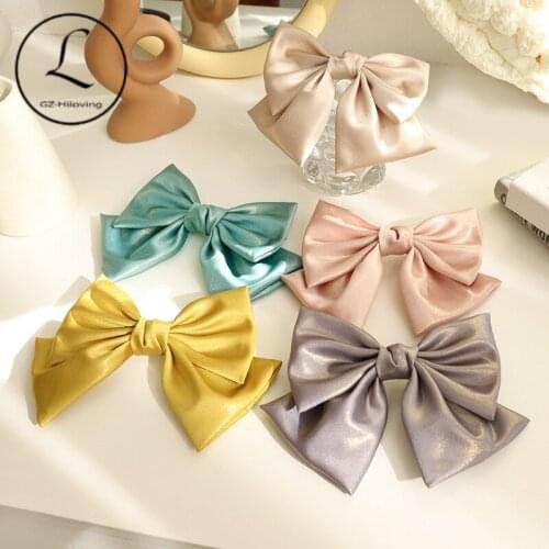 2021 Women Oversized Bow Hair Accessories New Accessories Fashion Ribbon Hairpins Large Bow Striped Hair Clips New Style Ladies