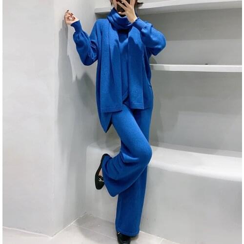 Fashion womens suit 2020 autumn and winter new slim knit suit thick loose sweater wide leg pants + scarf three-piece suit