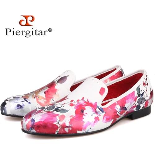 2019 new style Handmade white color print gold flower China style men loafers wedding and party men shoes Fashion mens flats
