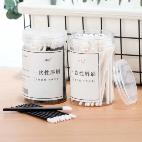 50 PCS Disposable Lip Brush Women Lipstick Lip Glossy Wands Pen Cleaner Wands Applicator Perfect Best Eyeshadow Make Up Tool