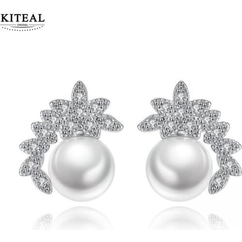 KITEAL 2018 New Fashion Hot Sale Imitation Pearl Inlay Crystal Leaf Elegance Stud Earrings Wedding Jewelry Wholesale