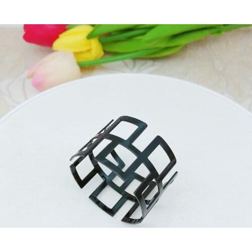 8pcs/lot New style napkin buckle metal napkin ring with more hollow wall pattern desktop decoration napkin ring