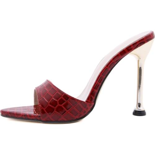 Womens shoes 2021 new fashion metal heel fish toe heels soft soles slim heel sandals sexy large single shoes