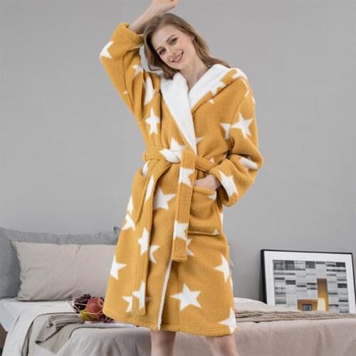 Winter Warm Thicken Coral Fleece Long Robes Women Couples Fashion Stars Print Hooded Kimono Bathrobe Women Night Sleepwear