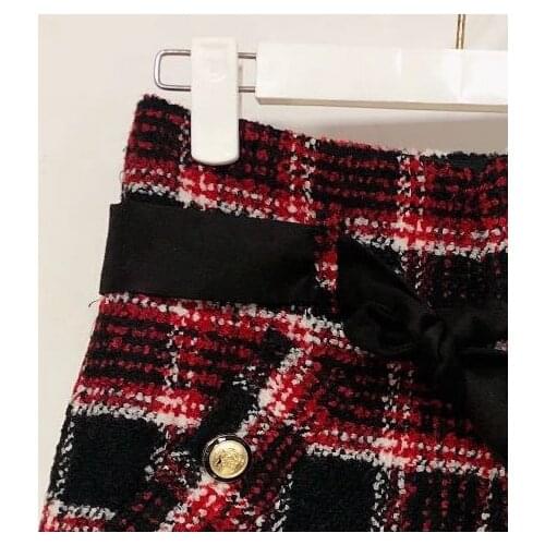 2020 Autumn and Winter Shorts Red Color Women Shorts