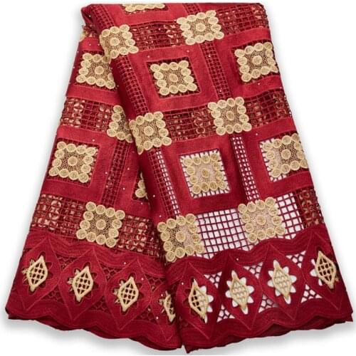 Lace Fabric High Quality 2021 White African Lace Fabric 5 Yards Water Soluble Mesh Embroidery Fabric Wedding Women Dresses A2470