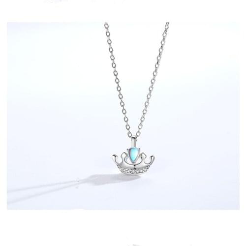 Women Elegant Necklace Chain Natural Moonstone Double Moon Crown Pendant Necklace Clavicle Chain Ladies Jewelry Gift