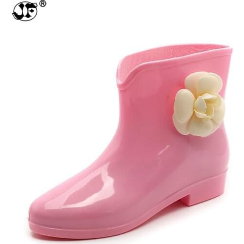 New arrival rain boots waterproof flat with shoes woman rain woman water rubber ankle boots bowtie botas 722
