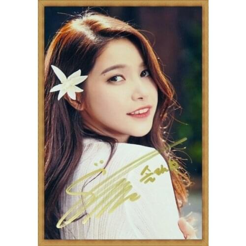 Hand signed MAMAMOO Solar autographed photo 6 inches autographs 4 versions free shipping 012018B