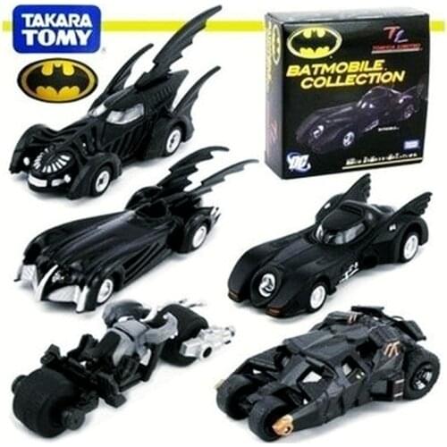 TAKARA TOMY Batman Alloy Toy Car Dark Knight Chariot Pocket Simulation Car Collectors Edition Boys Toy Model