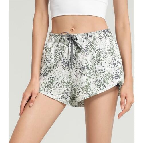 Fake Two Pieces Shorts Women Floral Running Shorts Breathable Quick-Drying Sports Fitness Yoga Shorts Loose Workout Shorts