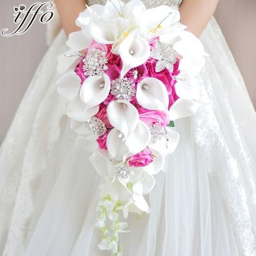 Iffo Simulation roses, calla lilies, diamond-studded flowers, pearls, butterfly bridal bouquet white pink wedding accessories