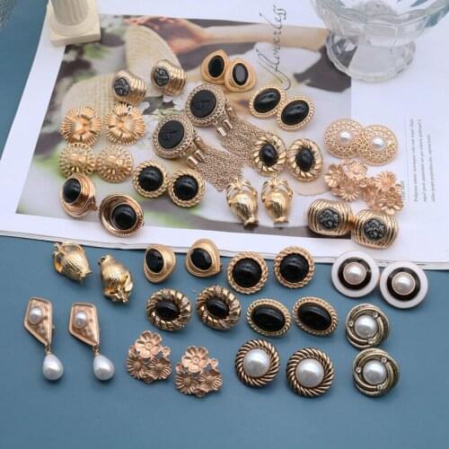 Black Styles New Designs Earrings Fashionable Pretty For Female Rhinestone Metal Geometry Jewelry