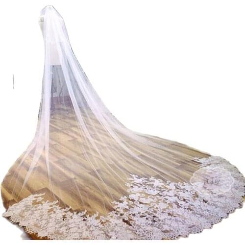 3 Meter White Ivory Cathedral Wedding Veils Long Lace Edge Bridal Veil with Comb Wedding Accessories Bride Mantilla Wedding Veil