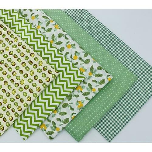 25x20cm 5PCS Twill Cartoon Printed Cotton Patchwork Fabric For DIY Handmade Sewing Clothing Dolls Decoration Accessories