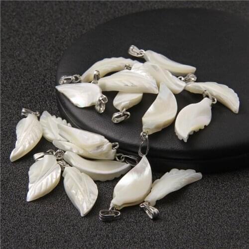 Natural White Mother of Pearl Shell Pendant Leaves Shape Shell Beads Charms Pendants DIY Jewelry Making Accessries Gifts