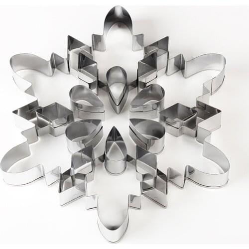 Stainless Steel 3D Christmas Snowflake Cake Biscuit Cookie Cutter Mold DIY Baking Pastry Tool Sandwiches Brownies Christmas