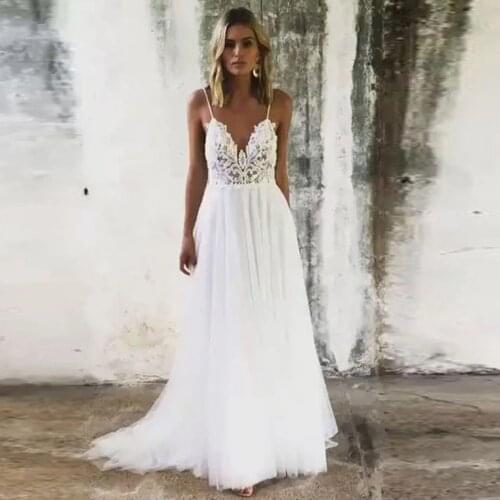 Exclusive Lace Beading Flowing Tulle A Line Boho Wedding Dress Open Back Summer Beach Elegant Bridal Gowns