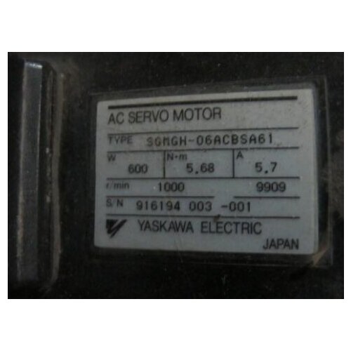 Servo motor SGMGH-06ACBSA61 , 90% appearance new ; 3 months warranty ; in stock, fast delivery