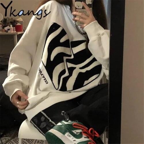 Harajuku O-Neck Loose Student Sweatshirt Korean Style Gothic Trend Heart-Shaped Design Pullover Spring Autumn Thin Women Clothes