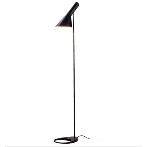 Modern Industry Standing Floor Lamps Fashion Luxury Black Metal Floor Lights For Foyer Bedroom Living Room Floor Lamps FA064