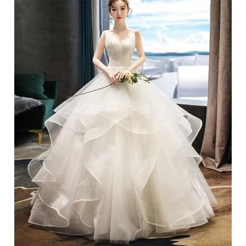 Spaghetti straps Layered Wedding Dress Korean Super Fairy Dreamy Simple Suspenders Forest Small French Retro Wedding Dress