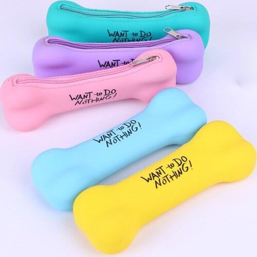 30PCS / LOT Silica Gel Bone Shape Coin Purse Creativity Coin Bag Children Zipper Wallets Handbag Coin Pouch Random Colors