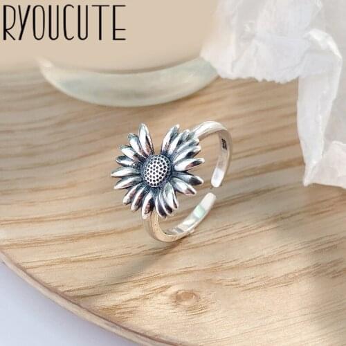 Trendy Personality Punk Sunflower Rings For Women Men Lady Girls Resizable Size Rings Party Jewelry Charm Gifts 2021
