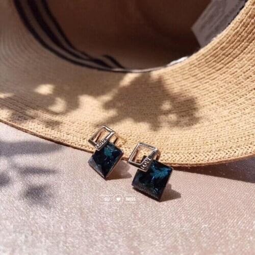 Free Shipping Vintage Geometry Crystal Stone Stud Earrings For Women Fashion Temperament Earring Brinco for Women