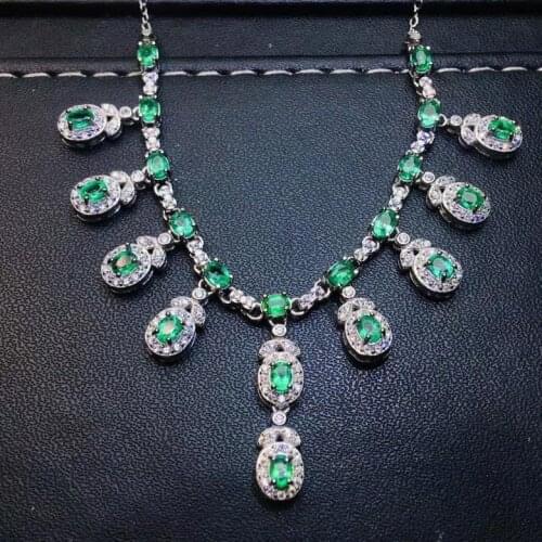 Big Luxury Leaves water drop tassel Natural green Emerald Necklace Natural Gemstone Pendant Necklace wedding party Jewelry