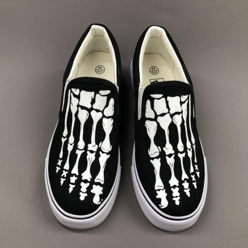 Wen Unisex Slip On Shoes Custom Design Skull Foot Skeleton Hand Painted Canvas Sneakers Black Flats Low Top Platform Plimsolls