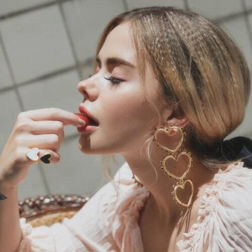 Korean Fashion Gold Metal Big Hollow Love Heart Dangle Earrings For Women Girl Simple Statement Long Drop Earrings Birthday Gift