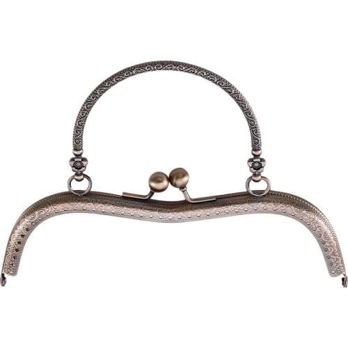 4pcs 19cm Metal Clasps Handle Purse Frames Square Embossing Hand Pull Frames Antique Sewing Kiss Clasp Accessories for Bag Frame