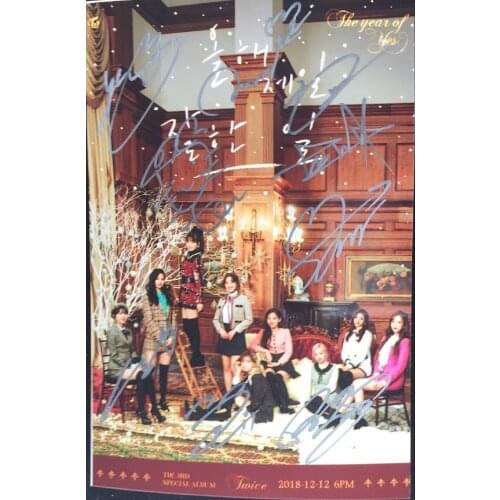 Signed TWICE autographed group photo THE YEAR OF YES 5*7 inches K-POP 122018A