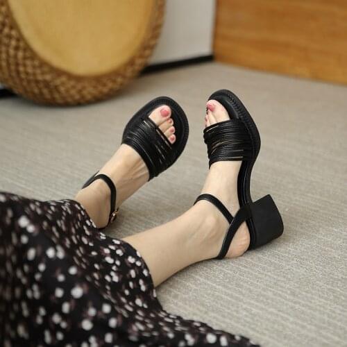 Sapatos de plataforma feminina sandálias de couro de vaca genuína para mulher sapatos 2021 verão de dedo aberto sandálias femini