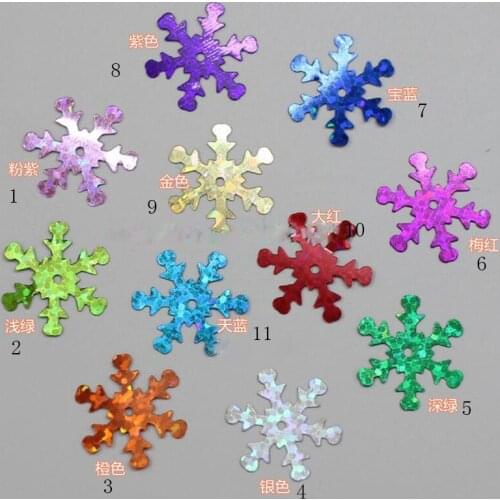 About 2900Pieces/Lot 150g Snowflake Laser Sequins 20mm PVC Glitter Sewing DIY Material Holes For Costume Decor