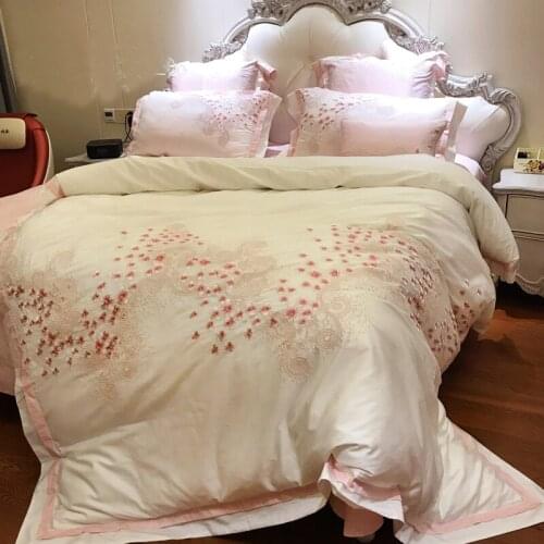 Luxury Princess pink 100S Egyptian cotton Embroidery Bedding sets Queen King Wedding Duvet cover Bed sheet set Pillowcases 4/6pc