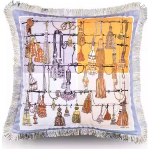 Decorative Cojines Waist Throw Christmas Pillow Covers Home Decor Couch High-end Quality Cushion Cover Velvet Pillow Case Sofa