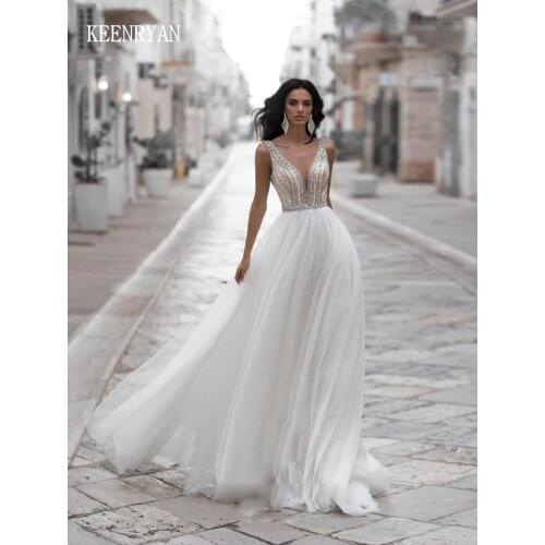 New Arrival Sexy Beaded V-neckline Backless Tulle Wedding Dress 2020 Beading Sleeveless Wedding Gowns Plus Size Vestige De Noiva