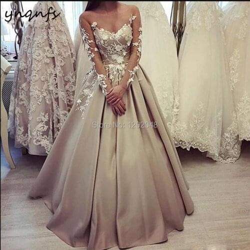 YNQNFS M15 Plus Size Lace Mother of the Bride Dresses for Weddings A Line Prom Evening Groom Godmother Dresses Champagne