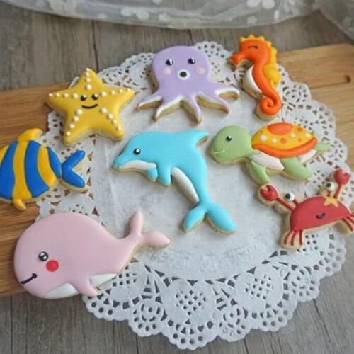 8Pcs/Set Plastic DIY Ocean Dolphin Biscuit Cookie Cutter Mold Cake Pastry Fondant Mould Stamps Cutter Cake Decorating Tools