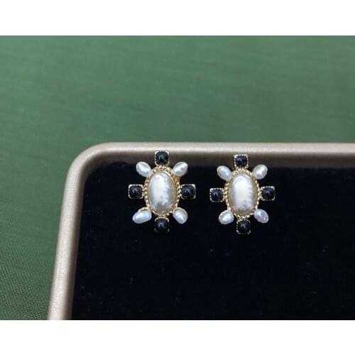 Fashion Jewelry Luxury Golden Earrings White Crystal Tassel Design Tassel Big Earrings Top Quality Fashion Party Women Jewelry