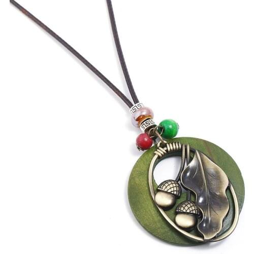 Vintage Fashion Women Girl Retro Pendant Statement Long Necklace Alloy Leaf Wood Charm Leather Chain Casual Accessories Jewelry